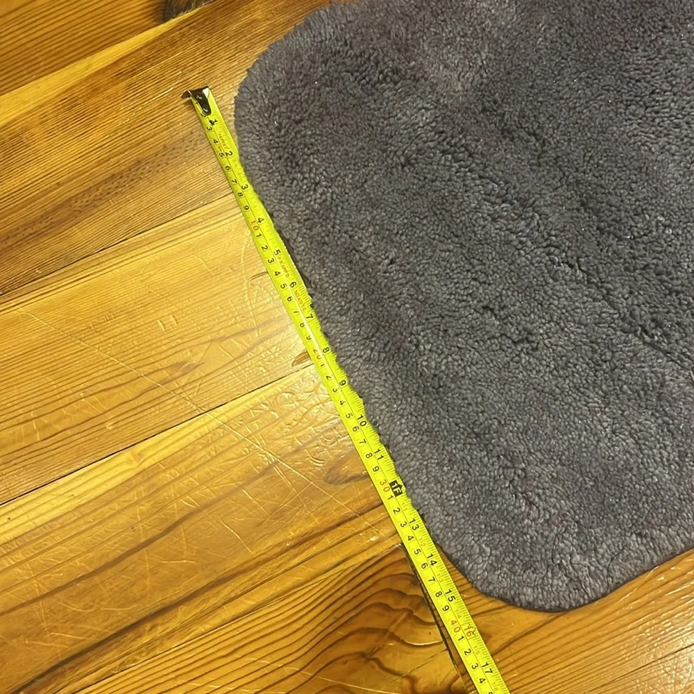 Bath Mats (2) in Purple, EUC